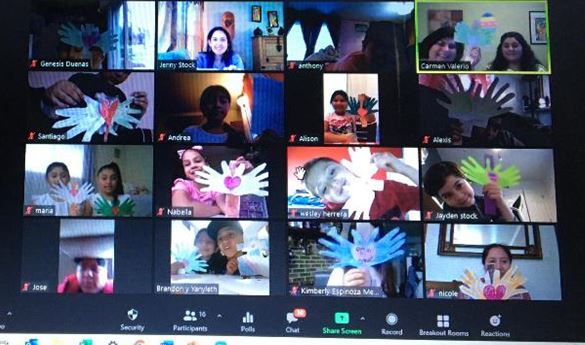 Spanish 2nd grade class meeting via zoom during pandemic