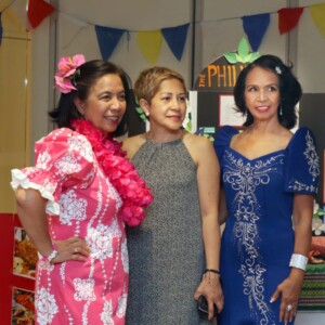 Filipino women at Diversity event